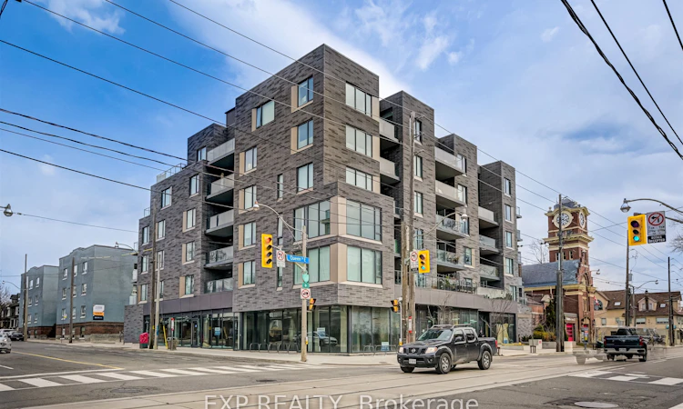 403-1888 Queen Street E