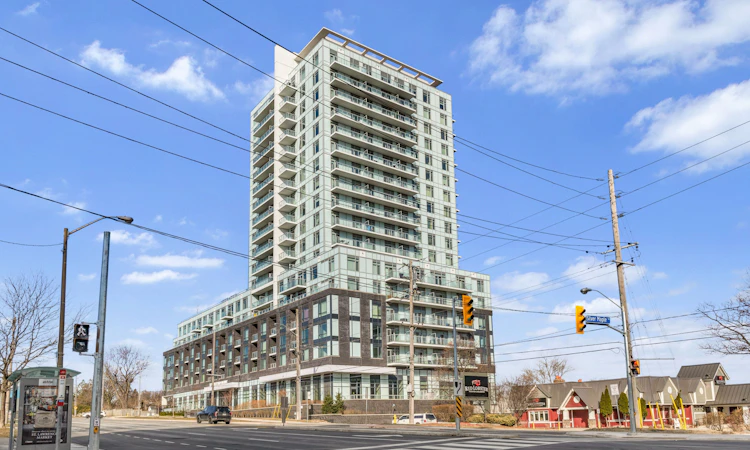 309-3220 Sheppard Avenue E