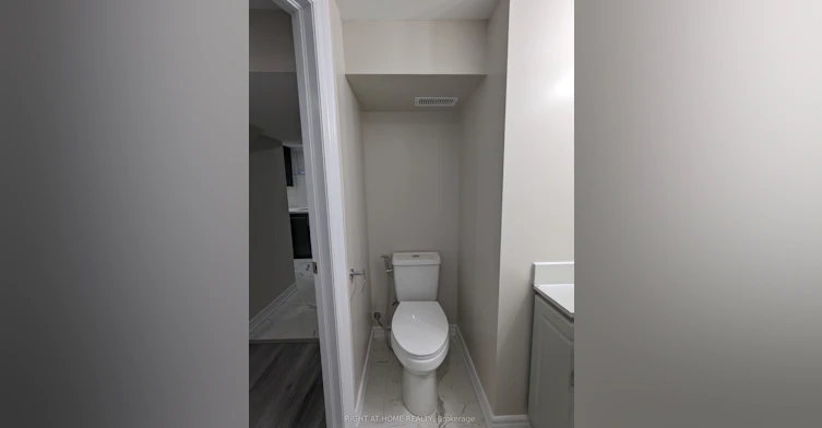 29 Brantford Drive, Toronto, ON, M1W 1E2 - 9