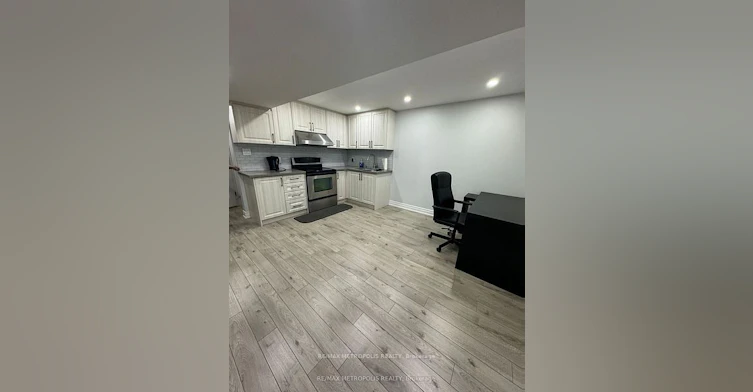 BSMT-14 Lampman Drive, Toronto, ON, M1E 5L1 - 2