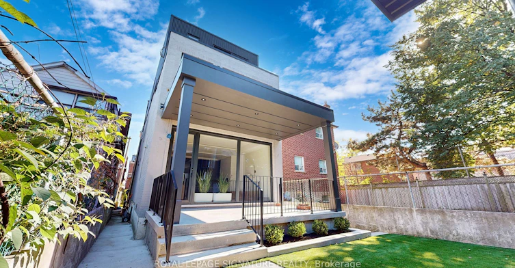 Main-82 Gough Avenue, Toronto, ON, M4K 3N8 - 29