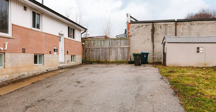 ENTIRE PROPERTY-240 Markham Road, Toronto, ON, M1J 3C2 - 27