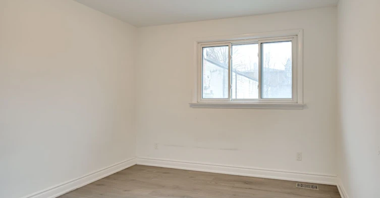 ENTIRE PROPERTY-240 Markham Road, Toronto, ON, M1J 3C2 - 11