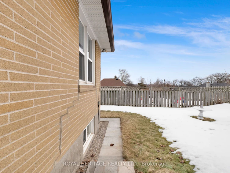 465 Milton Street, Oshawa, ON, L1H 6S4 - 32