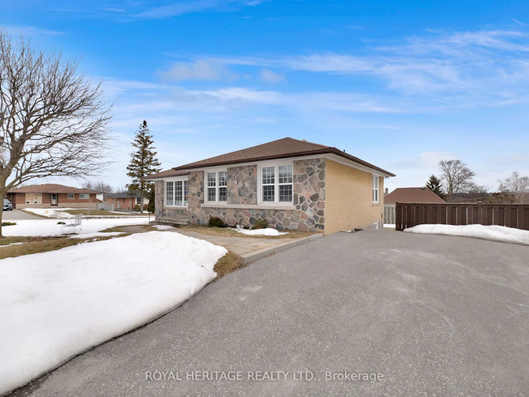 465 Milton Street, Oshawa, ON, L1H 6S4 - 35