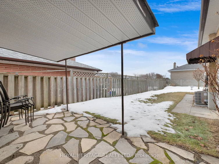 465 Milton Street, Oshawa, ON, L1H 6S4 - 28
