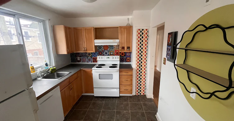 2-2 Bellhaven Road, Toronto, ON, M4L 3J5 - 4