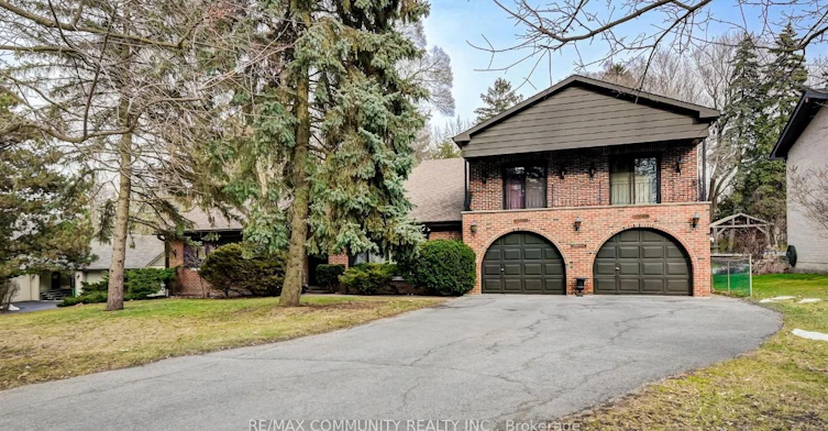 27 Annis Road, Toronto, ON, M1M 2Y8 - 2
