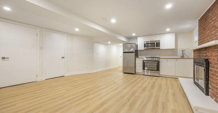 - BASEMENT-3 Christina Crescent, Toronto, ON, M1R 4H7 - 3