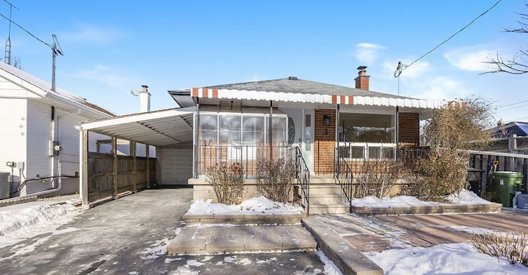 - BASEMENT-3 Christina Crescent, Toronto, ON, M1R 4H7