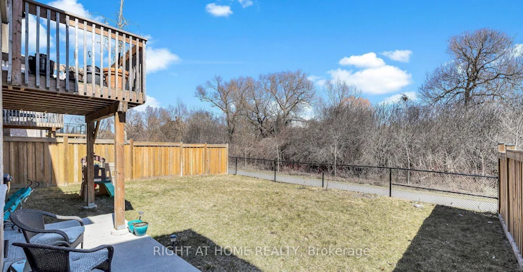 43 Westfield Drive, Whitby, ON, L1P 0E8 - 10