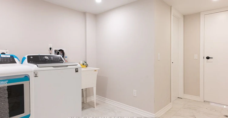 6 Bellvare Crescent, Toronto, ON, M1R 2M9 - 21