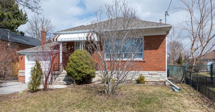 6 Bellvare Crescent, Toronto, ON, M1R 2M9