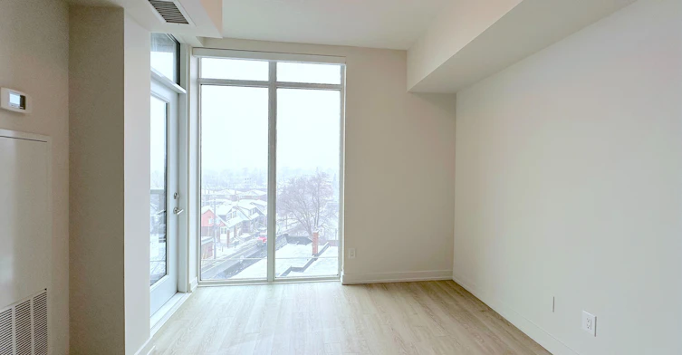 605-763 Woodbine Avenue, Toronto, ON, M4E 2J4 - 5