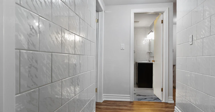 Lower-2 Emmeline Crescent, Toronto, ON, M1S 1L2 - 8