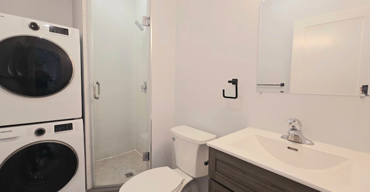 Laneway Suite-94 Barrington Avenue, Toronto, ON, M4C 4Z1 - 7