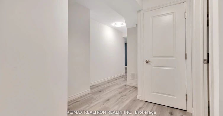 4 Oceanpearl Crescent, Whitby, ON, L1N 8Y5 - 15