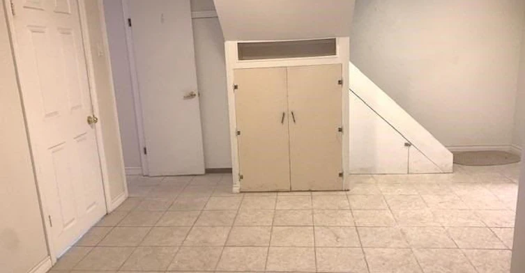 Bsmt-46 Medhurst Road, Toronto, ON, M4B 1B1 - 11