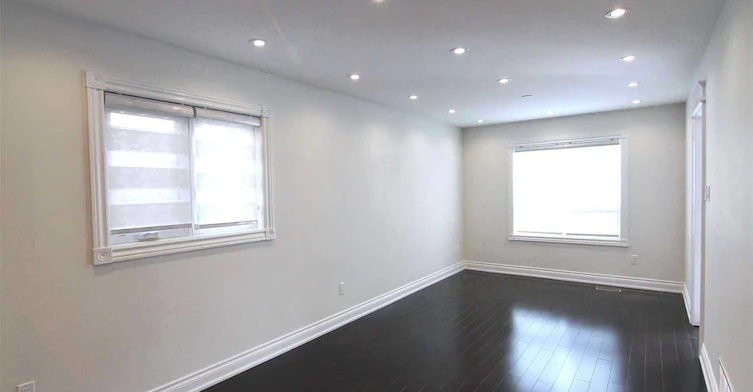 40 Alanbull Square, Toronto, ON, M1V 4M1 - 3