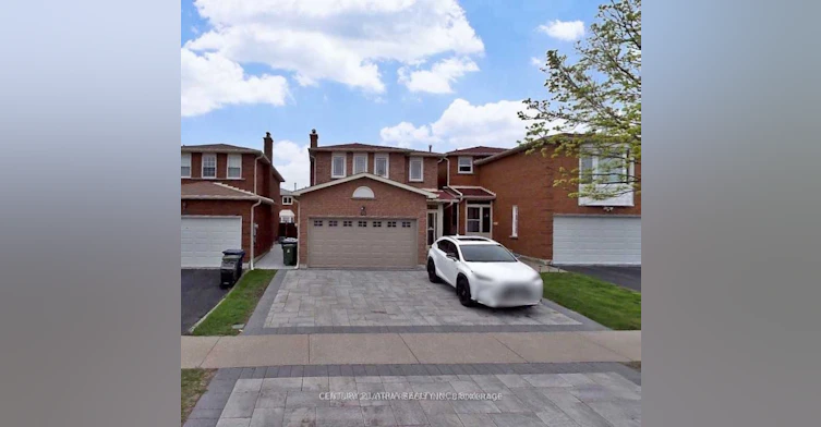 40 Alanbull Square, Toronto, ON, M1V 4M1 - 10