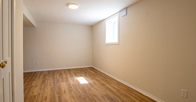 BSMT-507 Charnwood Court, Pickering, ON, L1V 4Y1 - 13