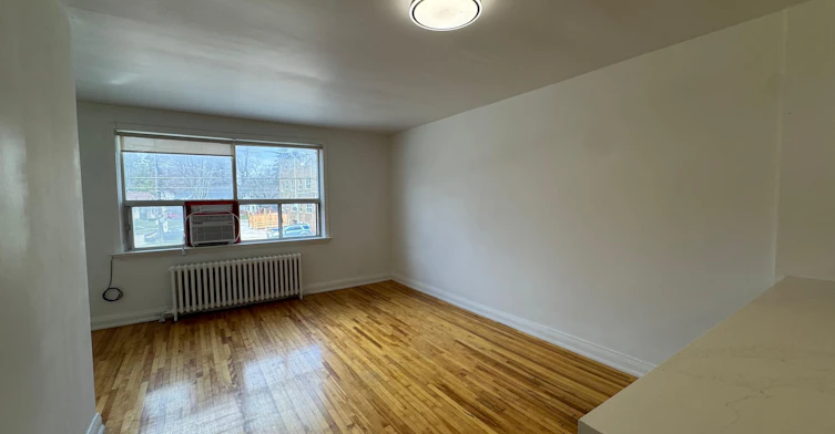 2nd Floor-2879 St Clair Avenue E, Toronto, ON, M4B 1N4 - 16