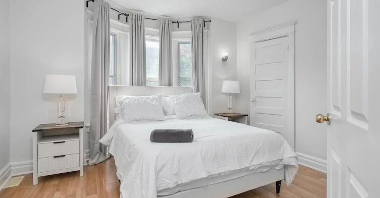 151 Broadview Avenue, Toronto, ON, M4M 2E9 - 9