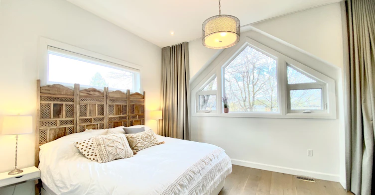 16 Woodlee Road, Toronto, ON, M4E 2R1 - 8