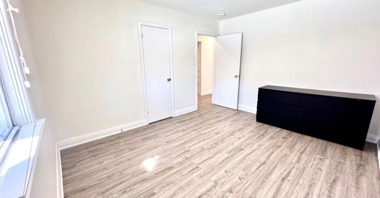 Main-119 Earlton Road, Toronto, ON, M1T 2R8 - 4