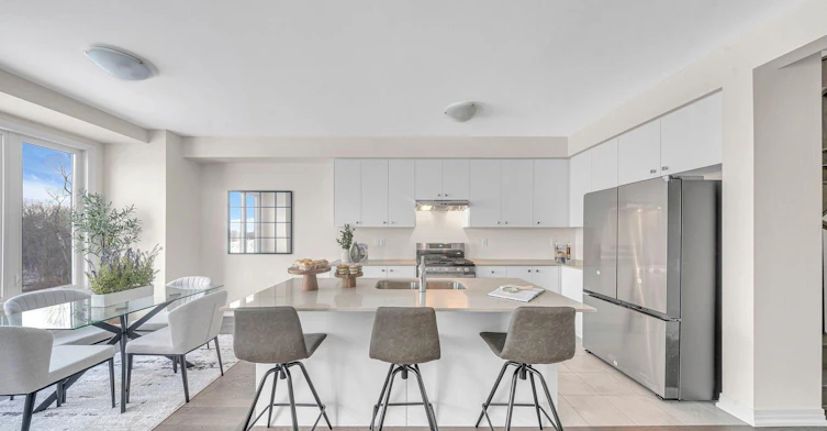 1053 Zircon Manor, Pickering, ON, L1X 0P9 - 10