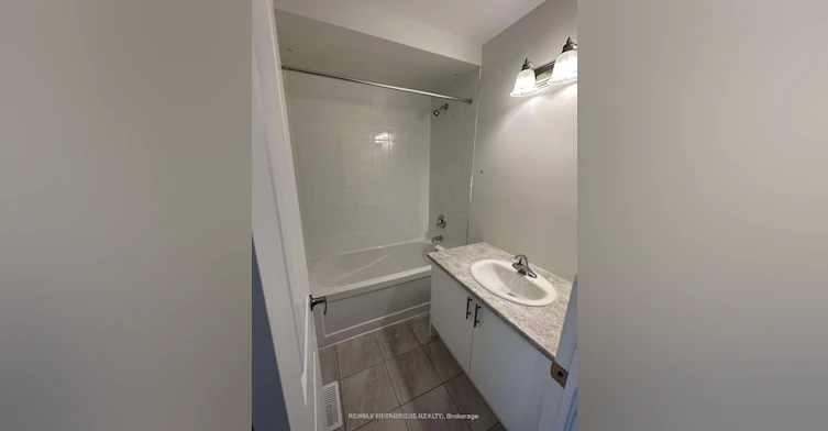 783 Kootenay Path, Oshawa, ON, L1H 0A7 - 12