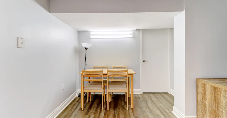 49 Gooderham Drive, Toronto, ON, M1R 3G6 - 9