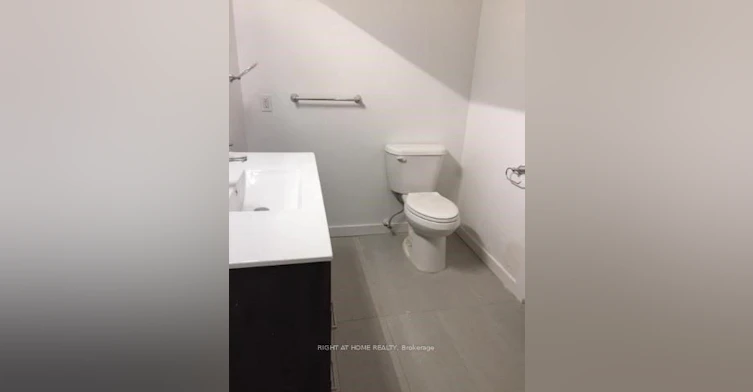2-751 Queen Street E, Toronto, ON, M4M 1H3 - 6