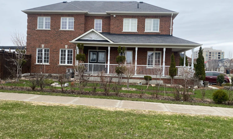 1316 Macinally Court