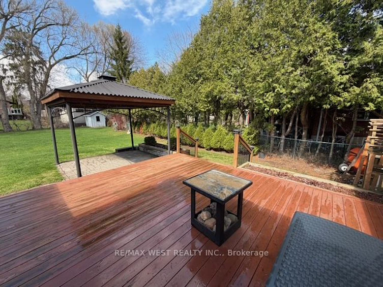 1184 Kingston Road, Pickering, ON, L1V 1B4 - 9
