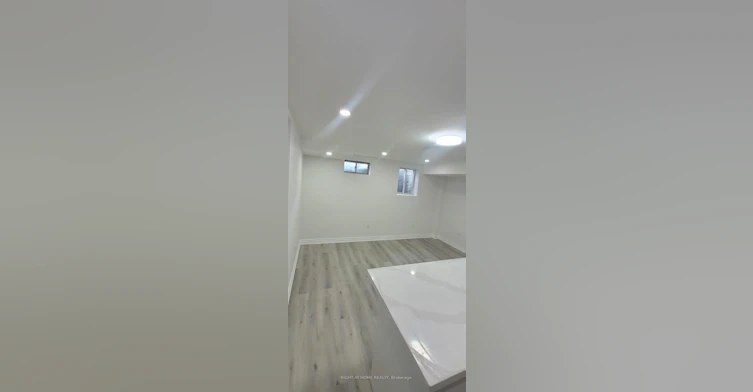 BSMT-32 Auckland Drive E, Whitby, ON, L1P 0G6 - 7