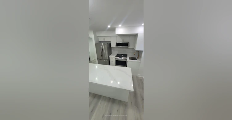 BSMT-32 Auckland Drive E, Whitby, ON, L1P 0G6 - 2