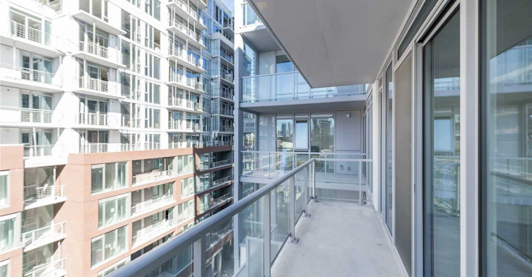 722-15 Baseball Place, Toronto, ON, M4M 0E6 - 9