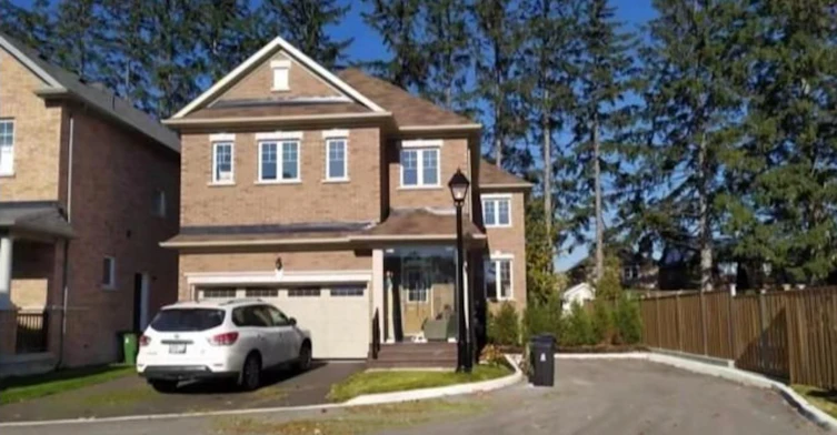 15 Wildflower Way, Toronto, ON, M1E 2T1
