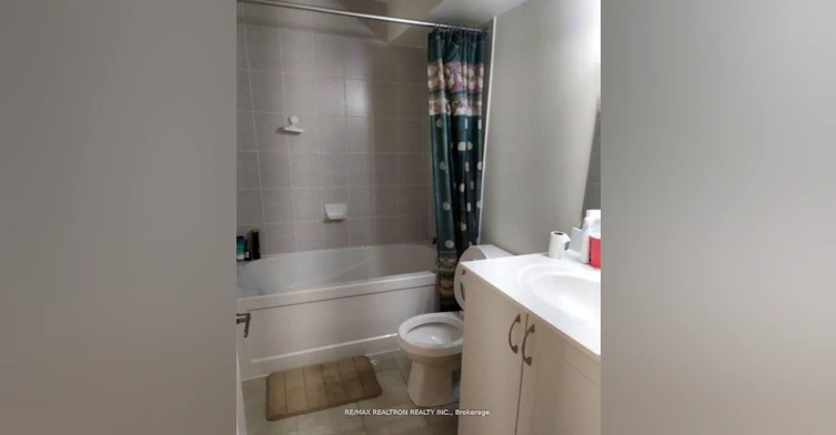 15 Wildflower Way, Toronto, ON, M1E 2T1 - 4
