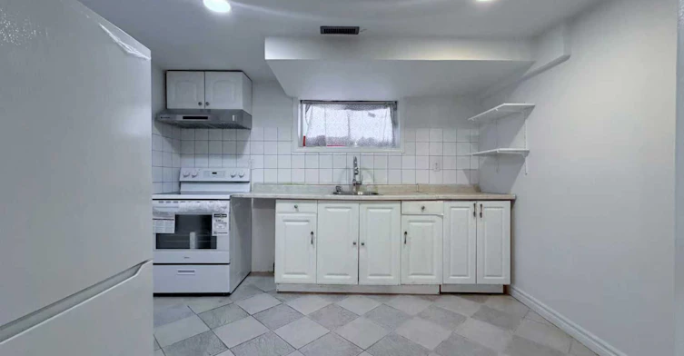 Bsmt-11 Tineta Crescent, Toronto, ON, M1S 2Y5 - 10