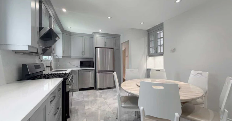 Main-11 Tineta Crescent, Toronto, ON, M1S 2Y5 - 11