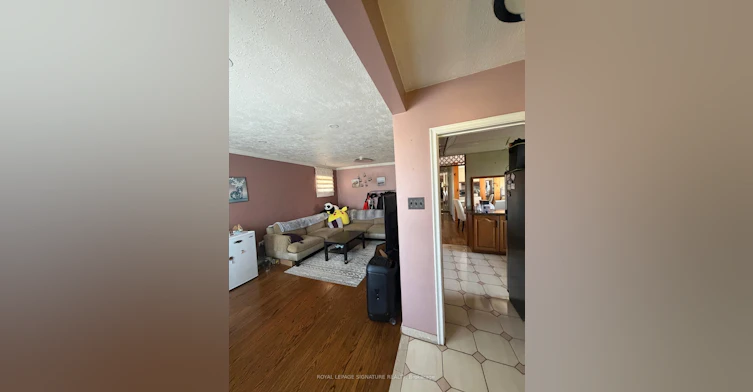 Main-59 Pachino Boulevard, Toronto, ON, M1R 4J6 - 9