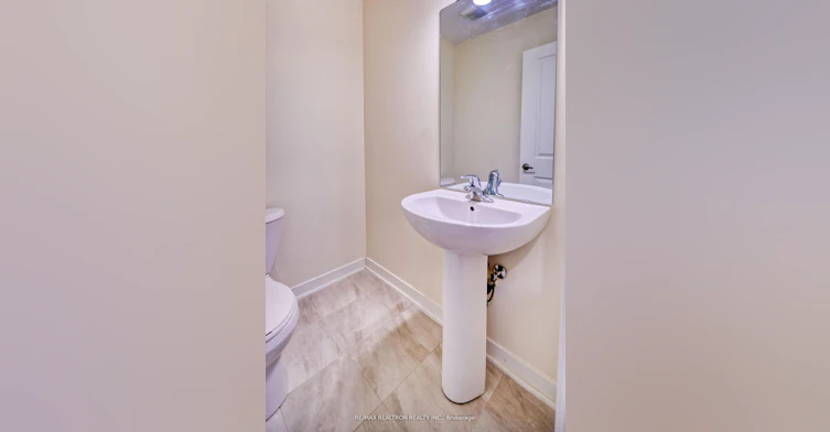 324-1695 Dersan Street, Pickering, ON, L1X 0S9 - 21