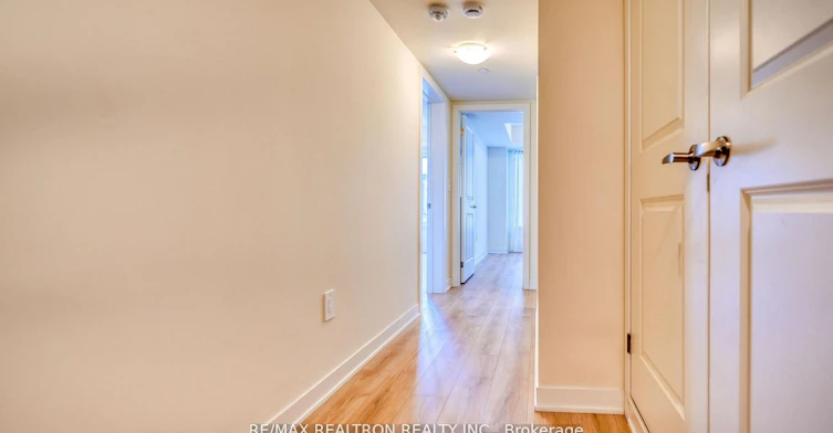 324-1695 Dersan Street, Pickering, ON, L1X 0S9 - 18
