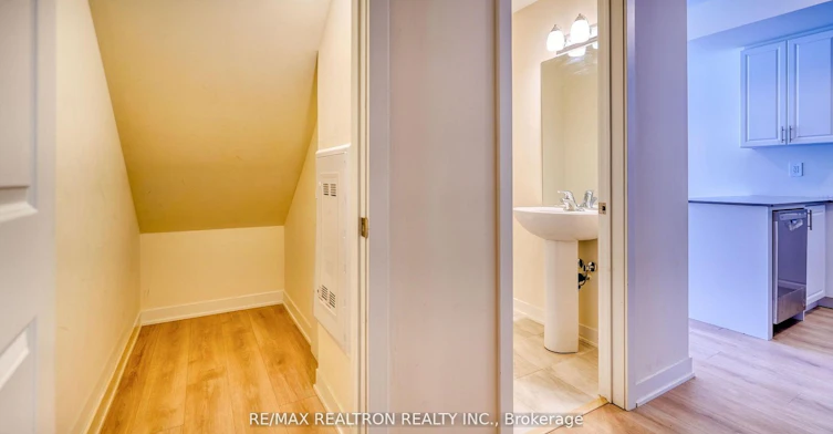 324-1695 Dersan Street, Pickering, ON, L1X 0S9 - 7