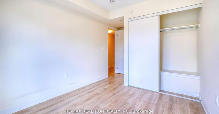 324-1695 Dersan Street, Pickering, ON, L1X 0S9 - 15