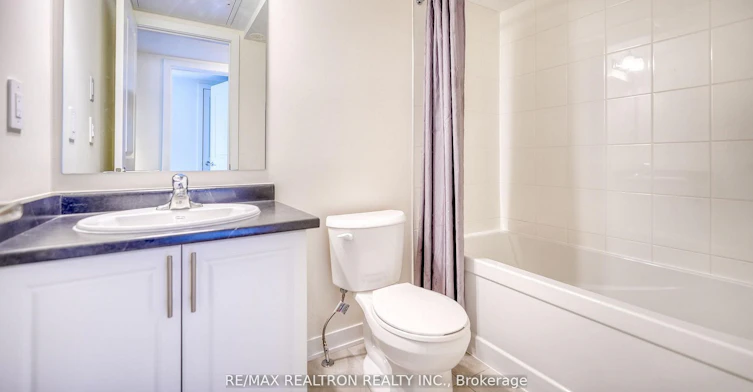324-1695 Dersan Street, Pickering, ON, L1X 0S9 - 10