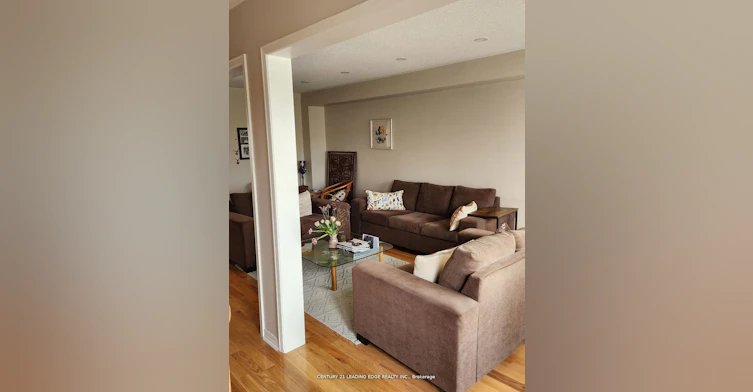 21 Oates Drive, Toronto, ON, M1L 0A9 - 5
