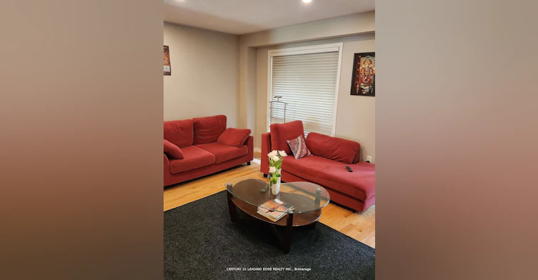 21 Oates Drive, Toronto, ON, M1L 0A9 - 4